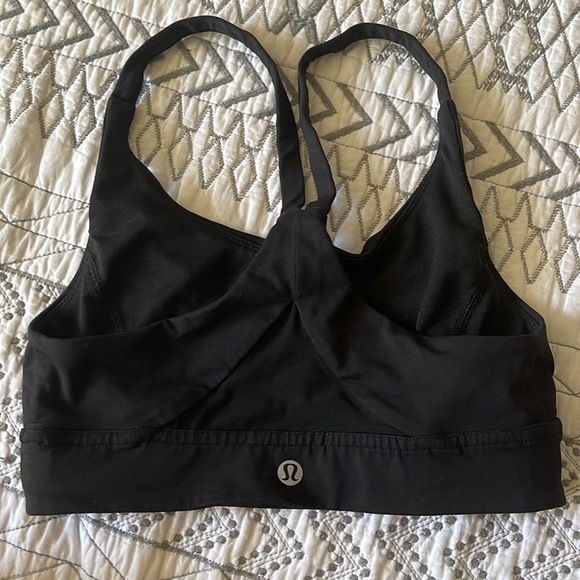 Lululemon sports bra size 2 great condition - Picture 1 of 4